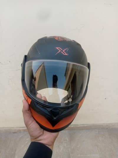 OXO Racing Full Face Helmet – 2 Week Used – Excellent Condition