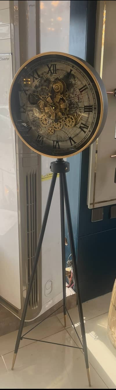 Premium Industrial Tripod Floor Clock – Moving Gears & Vintage World M