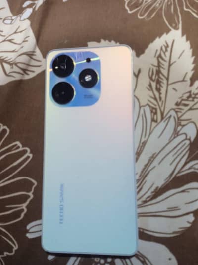 spark 10 pro -- no open no repair full box