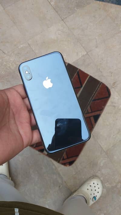 iphone x 256gb front camera ni chlta bs baki 100% ok