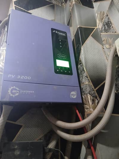 Fronus pv 3200 solar inverter