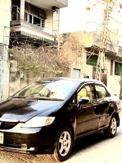 Honda city 2005