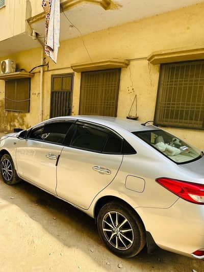 Toyota yaris 2022 well don condition ATVI XCVT 1.5 full operation