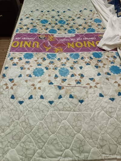 single bed mattress (2 in 1 form + medicated)