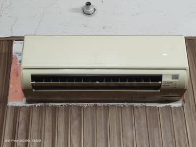 AC Mitsubishi full ok condition