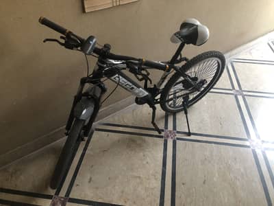 Bicycle home used only 2 month