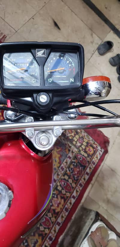 Honda 125 CG 2017 model my WhatsApp number 0320,,4968,,,436