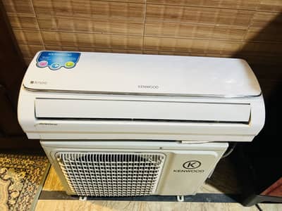 Kenwood 1 ton Geniune Condition Gas lock urgent sell