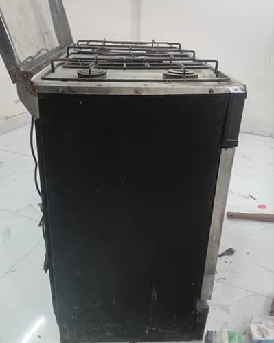 Freestanding 5-Burner Gas Range with Integrated Dual-Door Oven & Grill