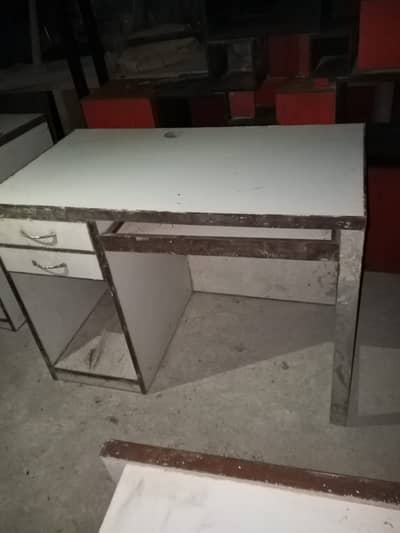 Office computer table