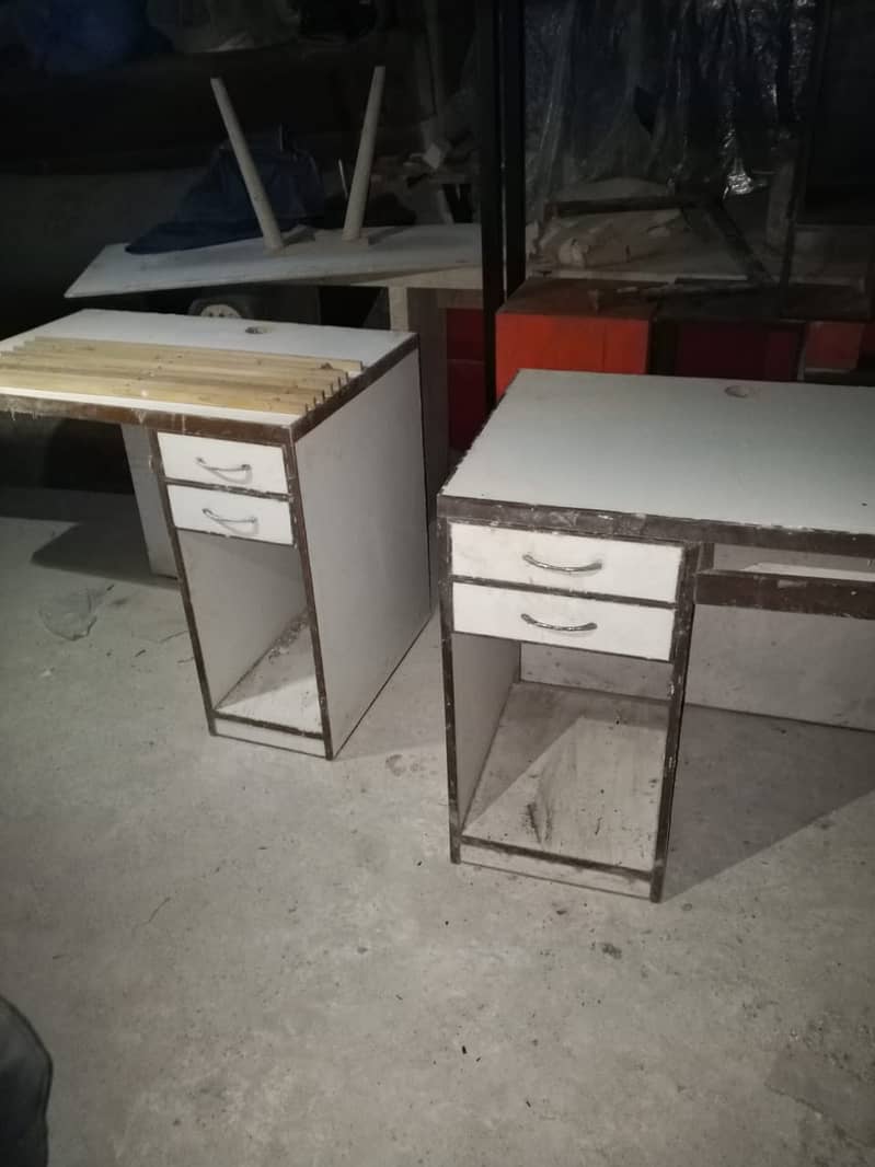 Office computer table 2