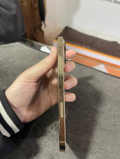 IPHONE 13 PRO MAX JV