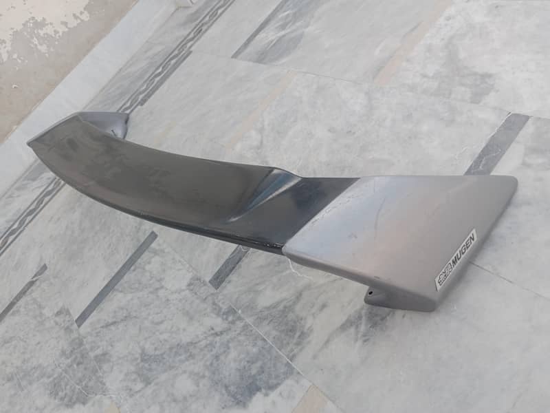 Trunk Spoiler 0