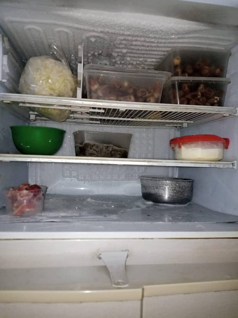 refrigerator 4