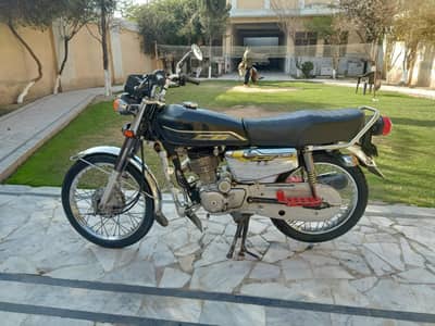 HONDA CG 125 SELF START  2021 model  Life Time token paid location