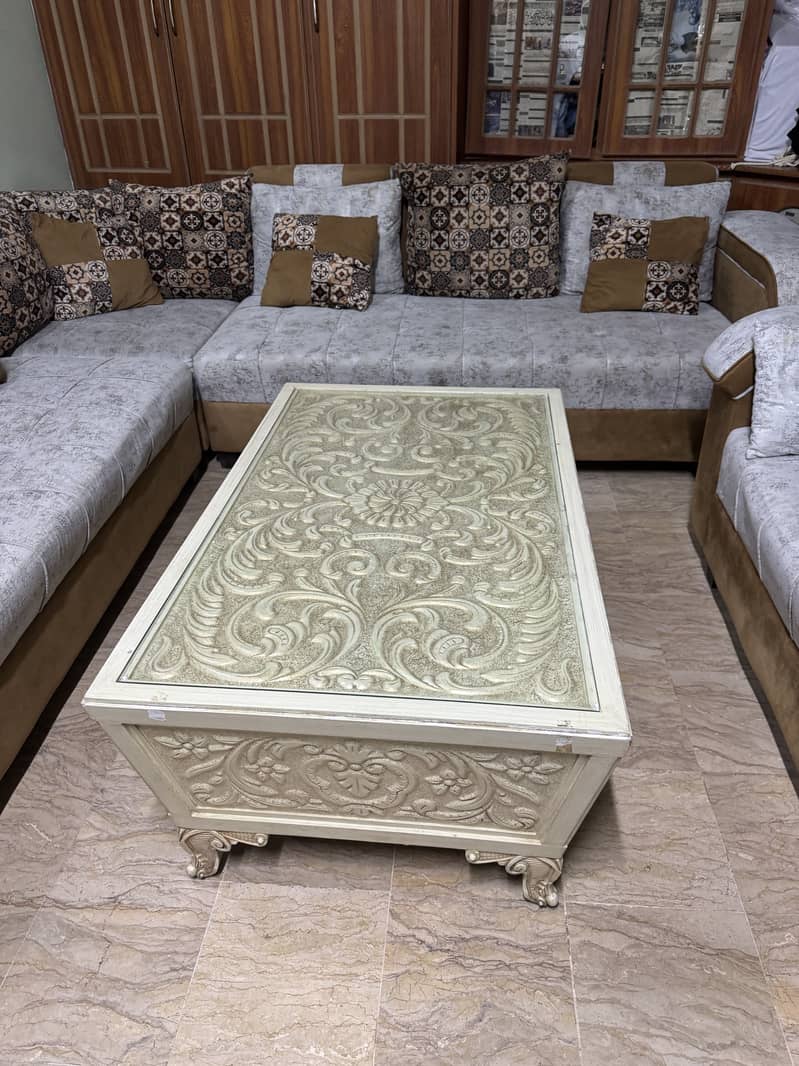 Sofa set with table 5