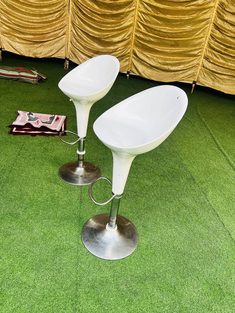 Adjustable Bar Stool 0