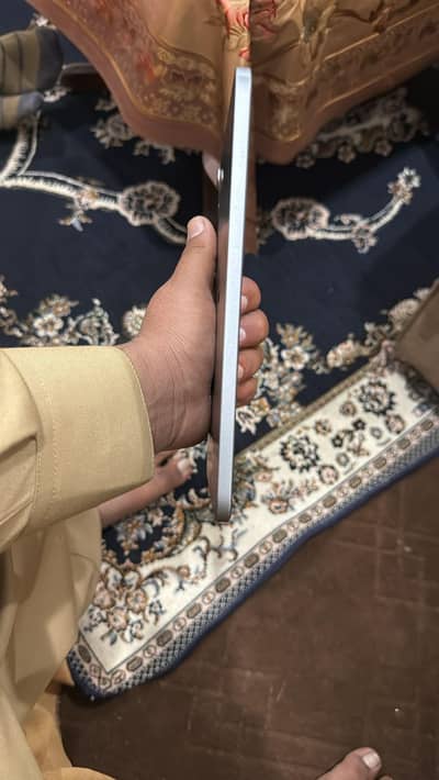 Ipad Mini 7 Tablet New condition urgently Sale