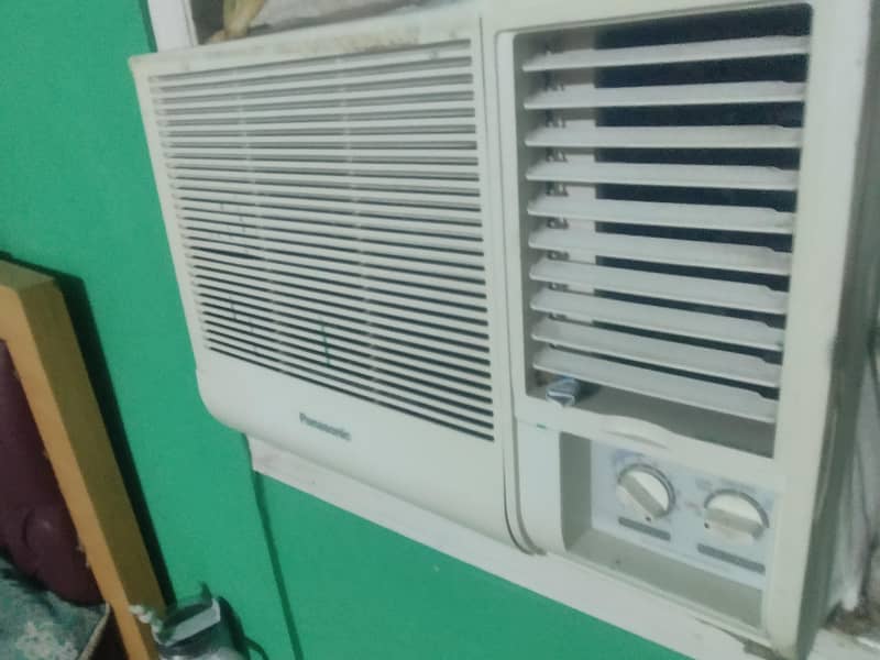 window a/c Panasonic 1