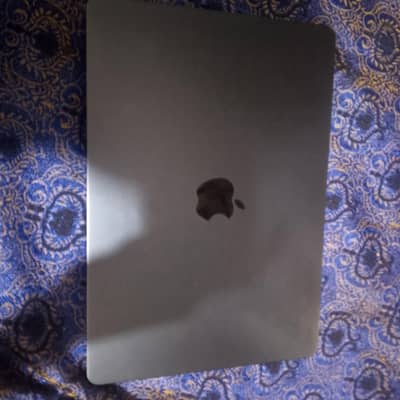 MacBook Air M2