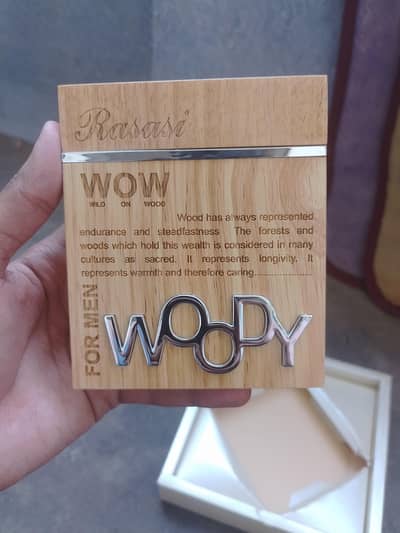 Rssasi Woody perfume for men