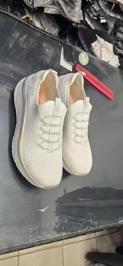 Original Brand new SKECHERS for women