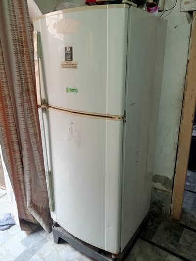 dawlance refrigerator