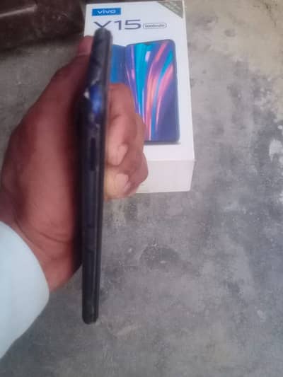 vivo y15 for sale all oky 10.10 condition 1 hand use all box 4.64