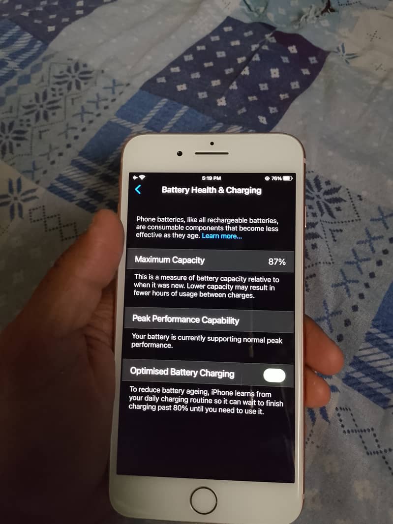 Apple iPhone 8 Plus 4