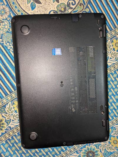HP g4 cor i5 7th generation