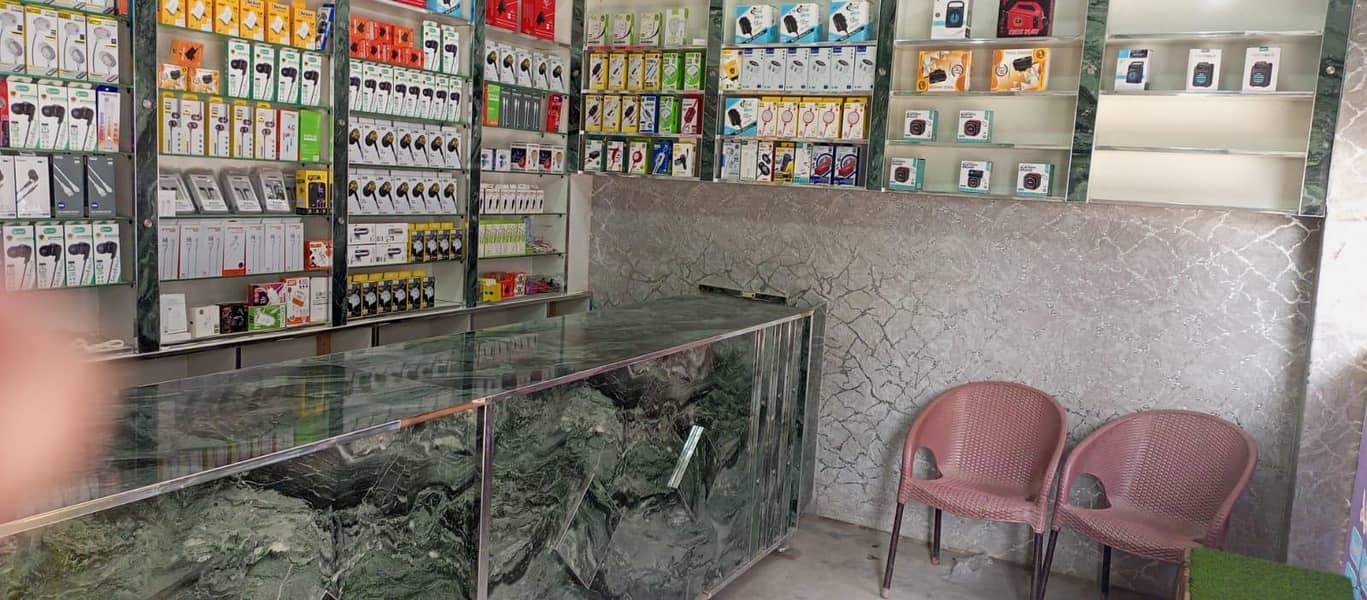 چلتا پھرتا کاروبار اور مکمل سامان فارسیل کاؤنٹر ،الماری،فرنٹ شیشہ 11