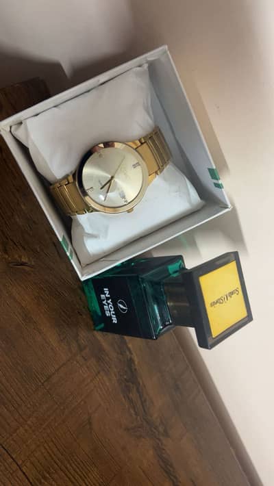 KMC Watch With Golden Dial