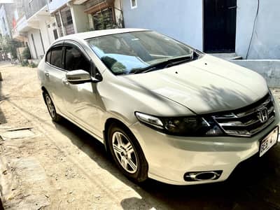 Honda city 2015 immaculate condition