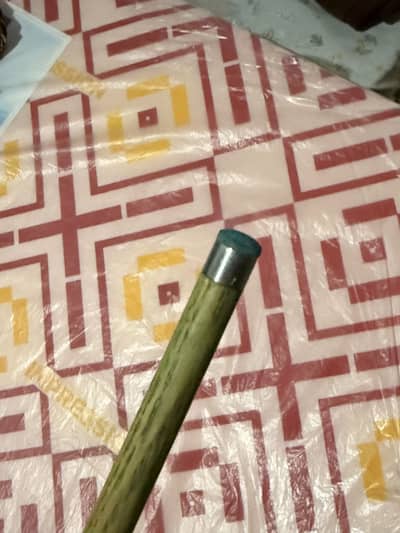 Mkr exclusive cue with titanium ferrule 9.5 mm tip size