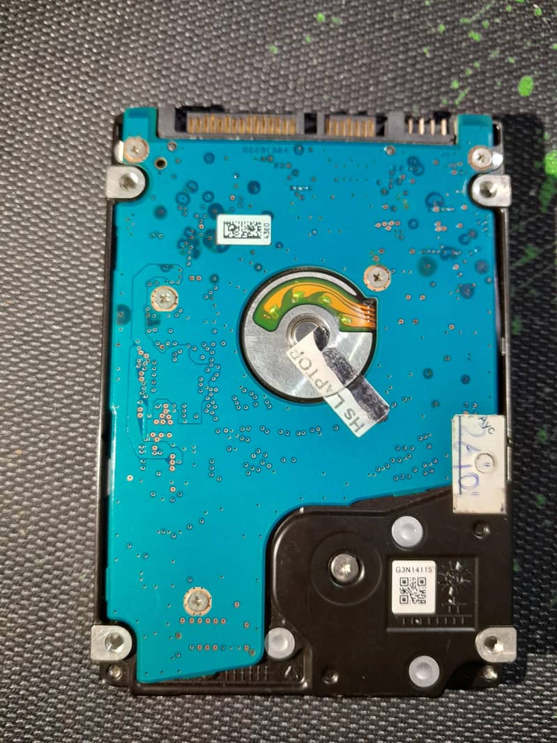 HARDDISK_SSD_CASING 1