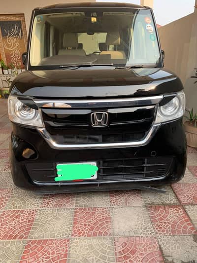 Honda N box