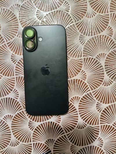 Apple iPhone 16