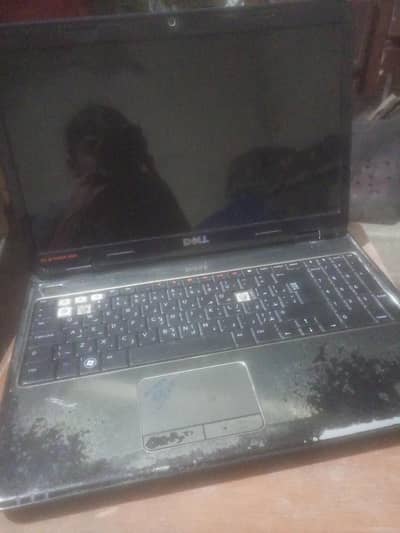 Dell ka laptop hai hard disc kharab hai iski
