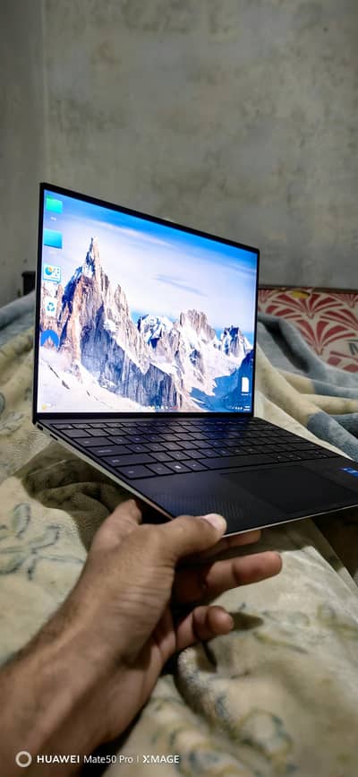 Dell XPS 13 9310 i5 11th gen Full box