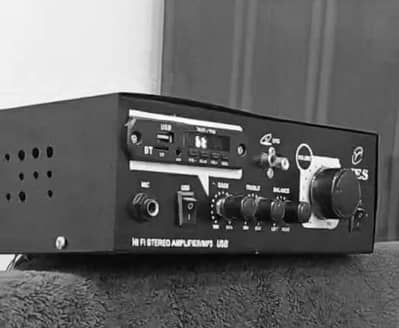 Desi  2 channel amplifier for sale