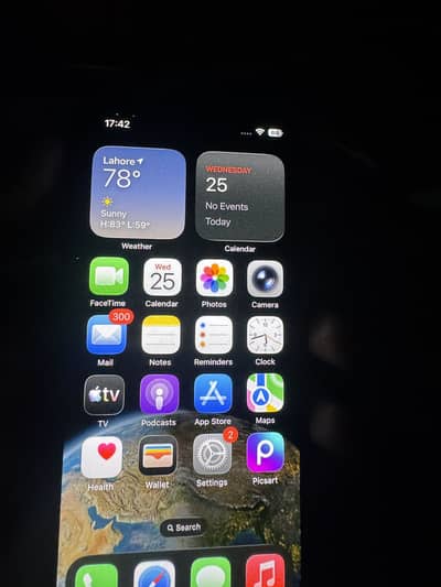 128Gb 85 battery health 4 month sim time jv available 10/10 condition