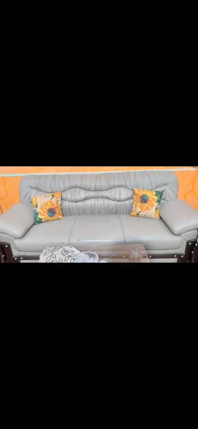 5 seater italian sofa with coffee table