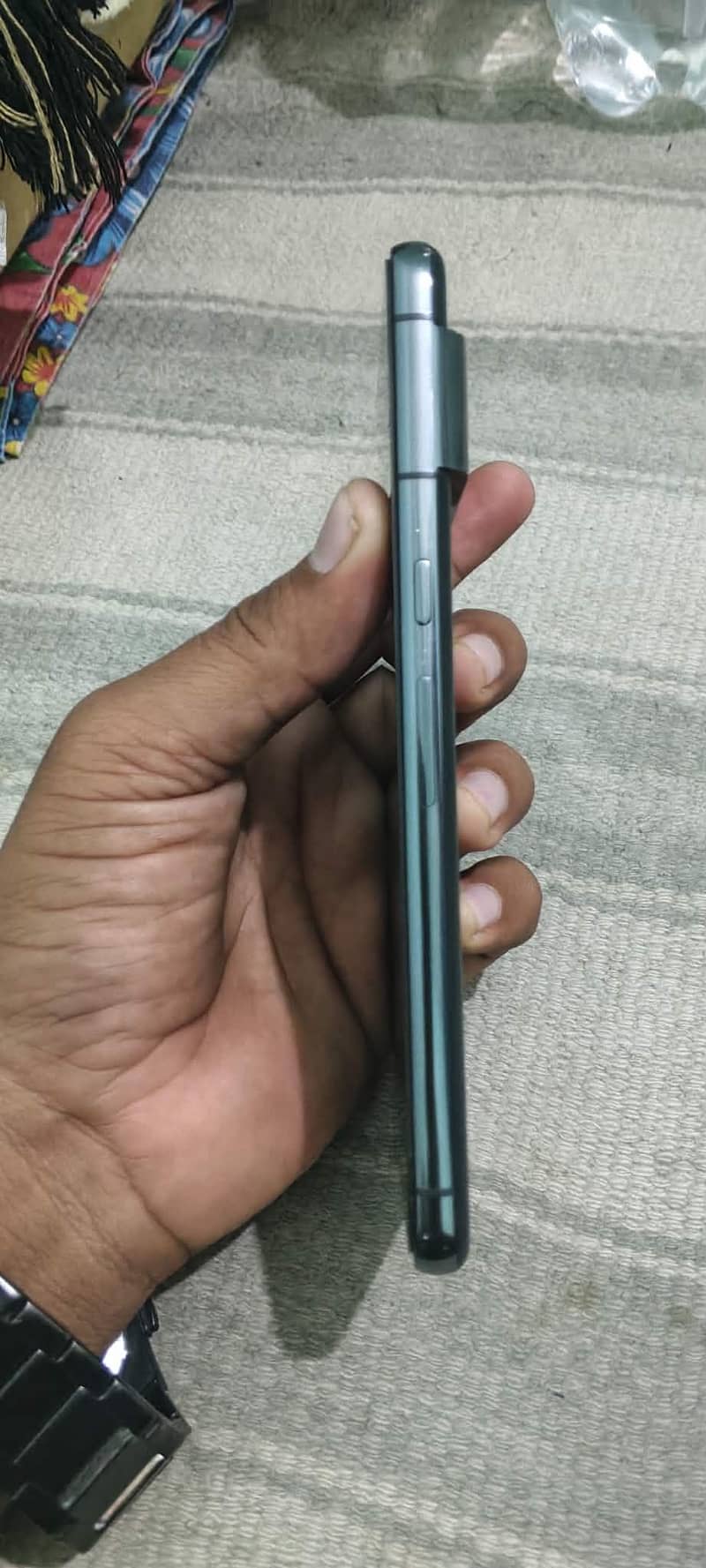 Google pixel 8 pro 2