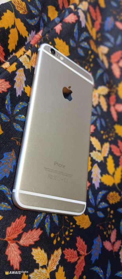 I Phone (PTA Approved)