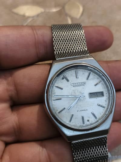 Citizen Leopard Super Beat 8 automatic wristwatch. 1970s antique Watch