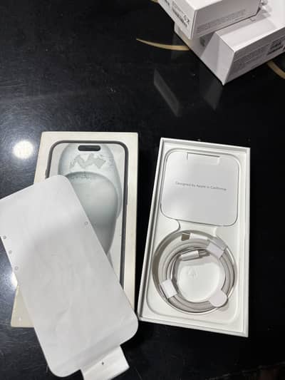 Iphone 15 128gb jv with all accessories