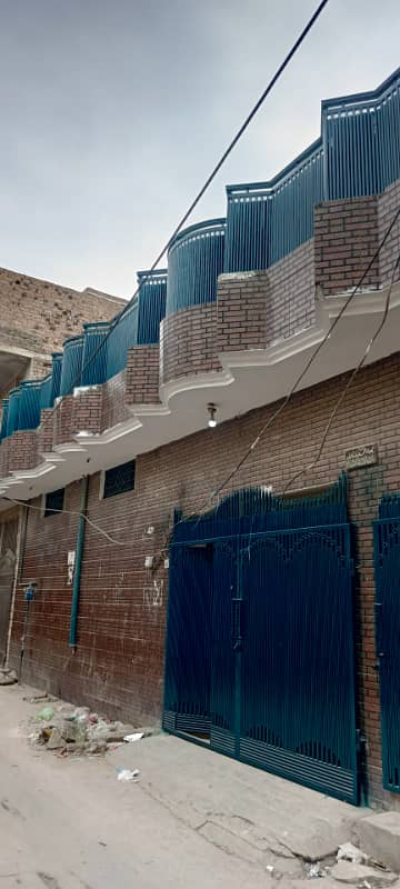 7.5 Marla Road Ky Qareeb Prime Location Gas Bjli Pani