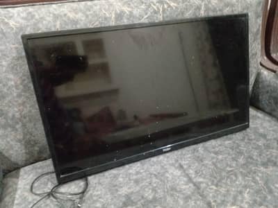 Haier 32 inch LED