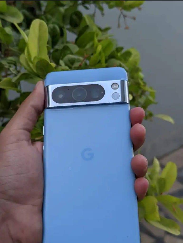 Google pixel 8 pro 0