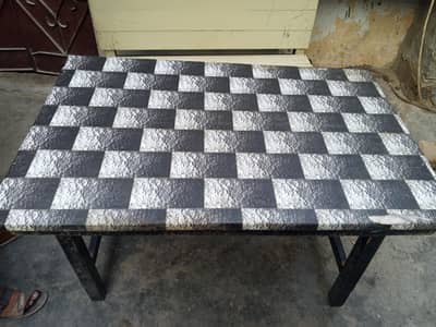 6 Tables ,16 benches